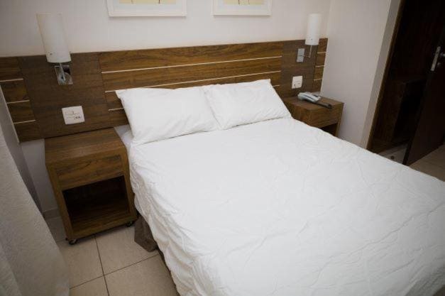 Standard Double Room room - Image 2