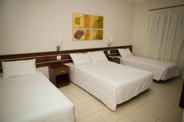 Standard Quadruple Room room - Image 1