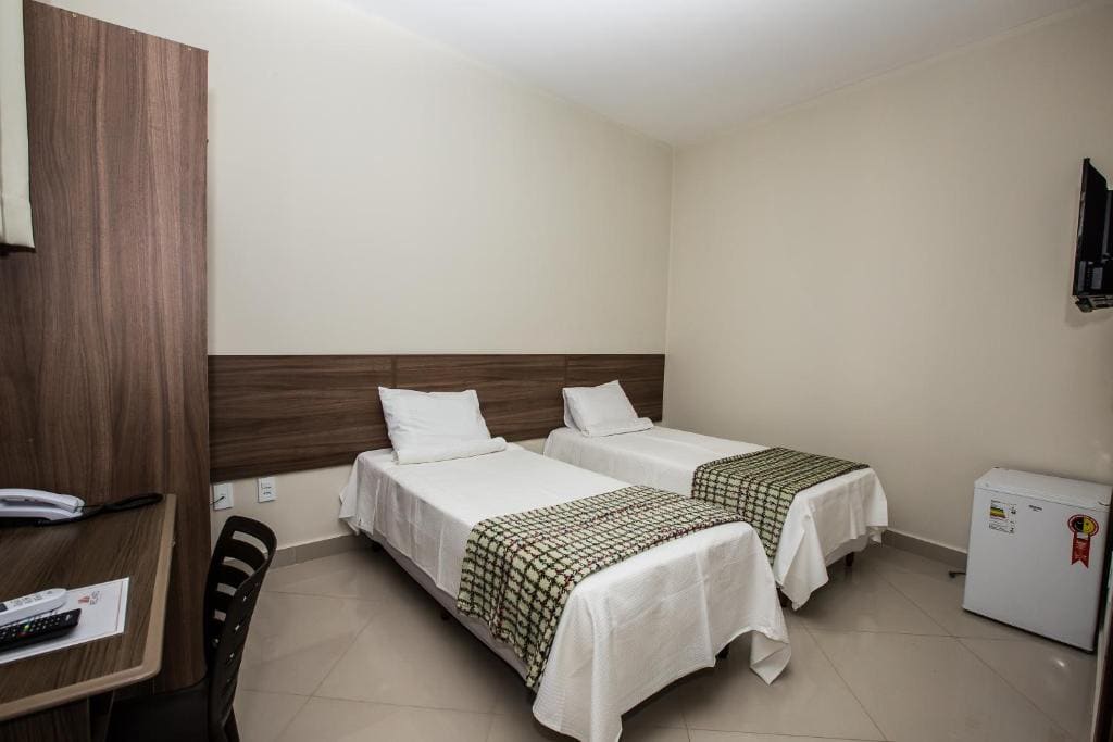 Twin Room room - Image 2