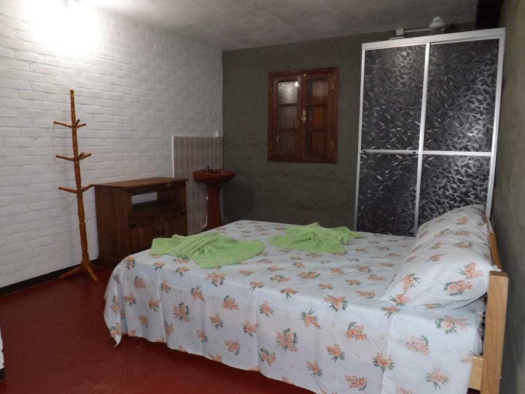 Standard Family Room room - Image 1