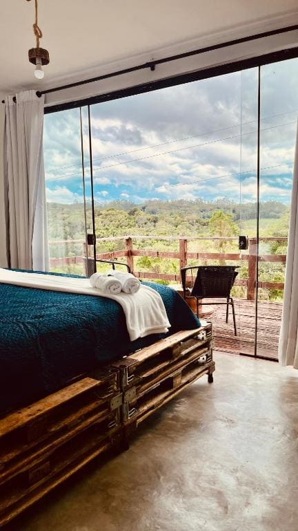 Deluxe Double Room with Balcony room - Image 1