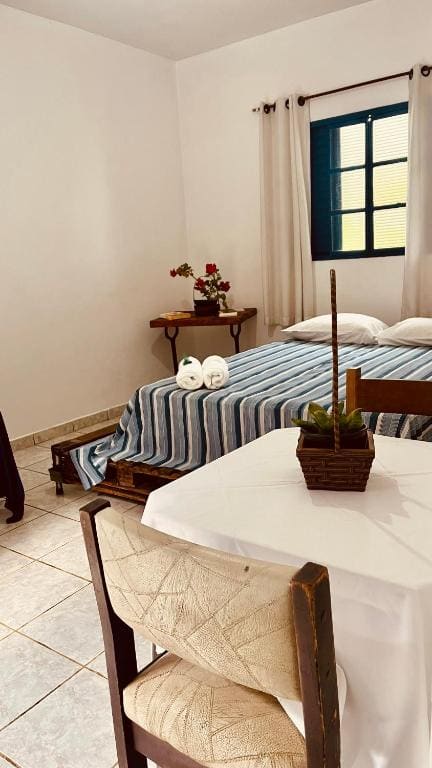 Standard Family Room room - Image 1