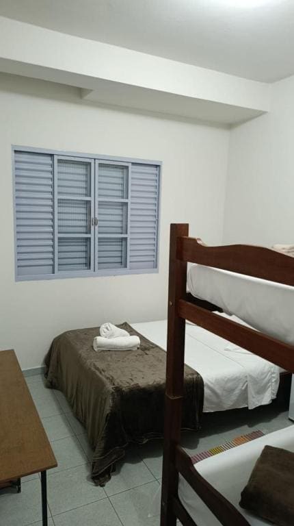 Quadruple Room room - Image 2
