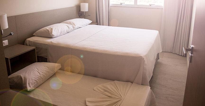 Family Suite with Balcony room - Image 2