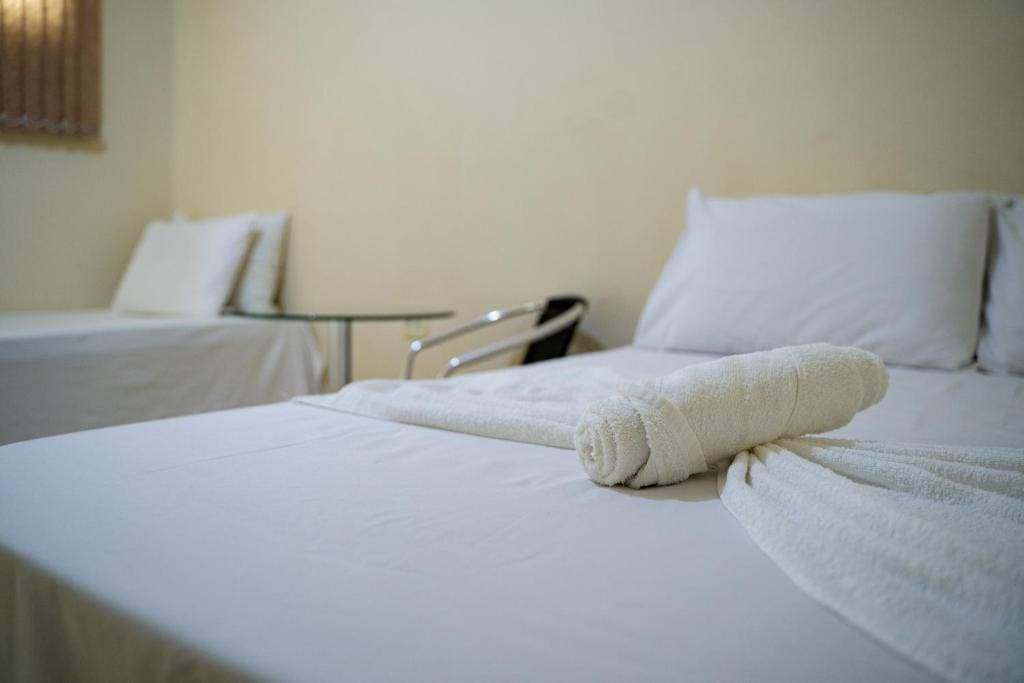 Standard Triple Room room - Image 1