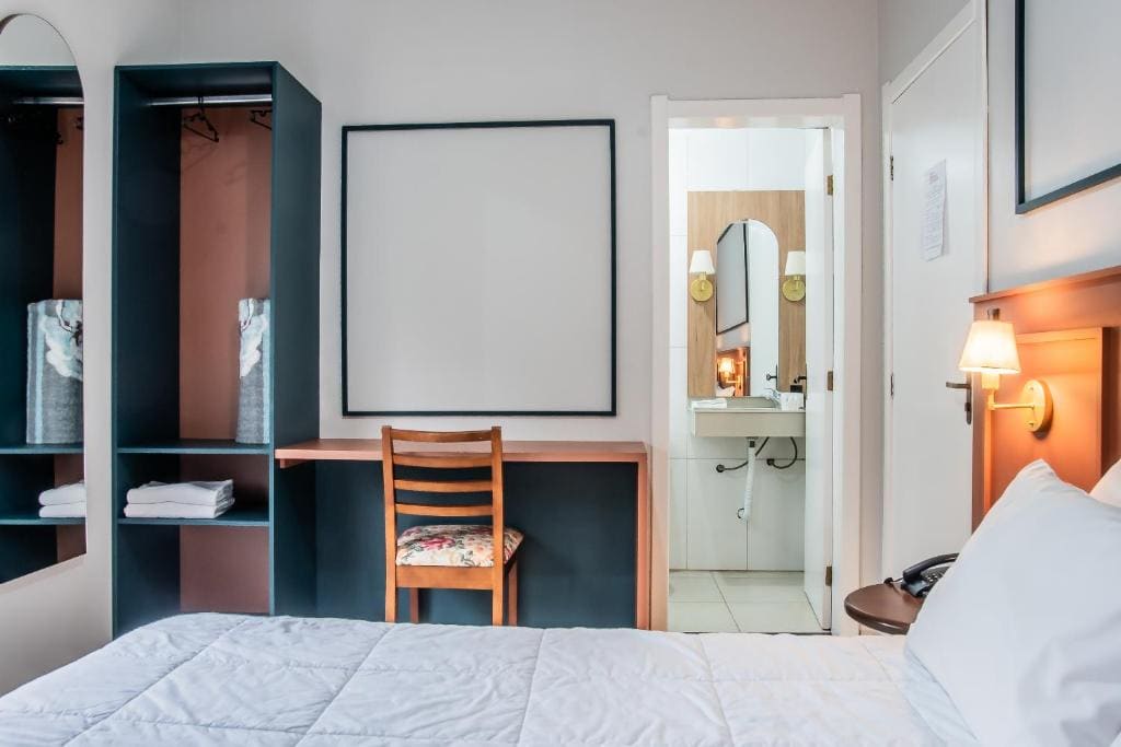Standard Suite room - Image 2