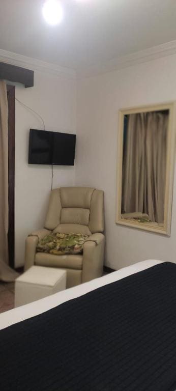 Deluxe King Studio room - Image 2