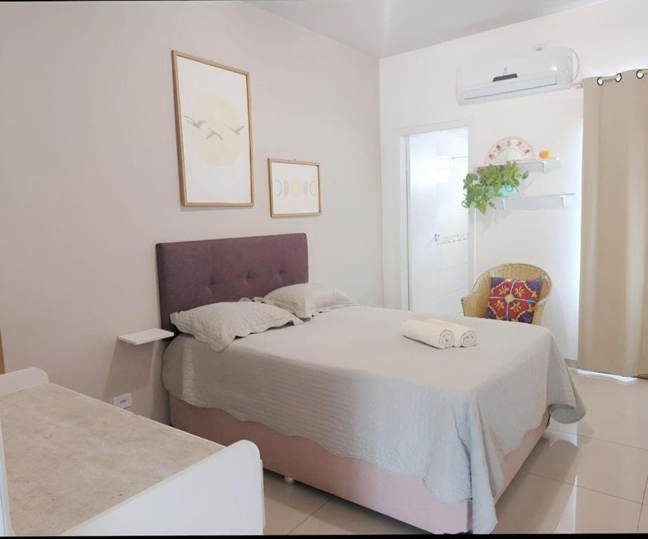 Double Room with Private Bathroom room - Image 2