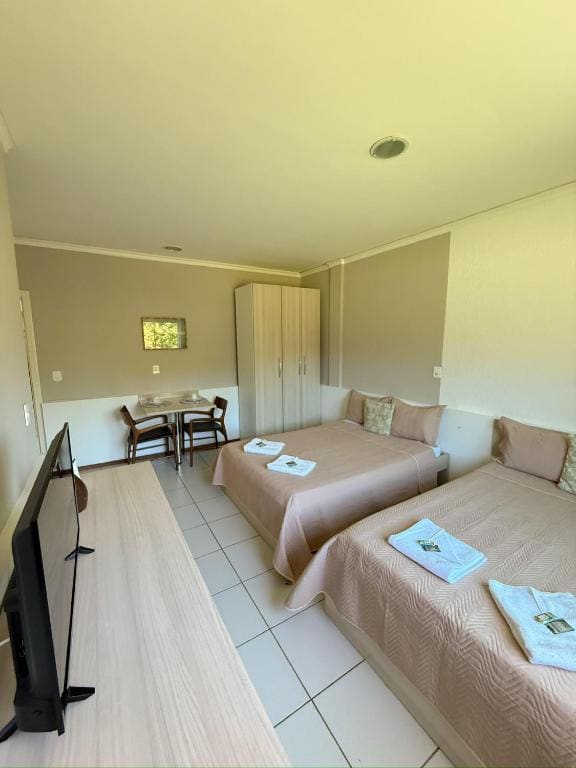 Standard Suite room - Image 2