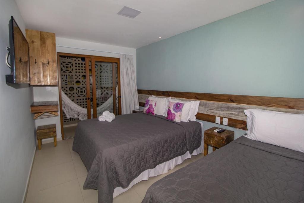 Triple Room with Balcony room - Image 1