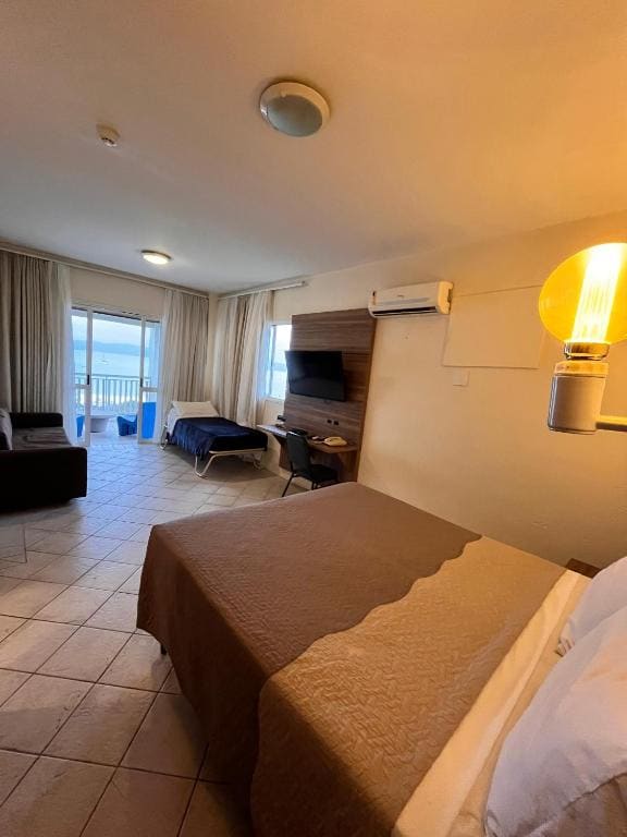 Superior Suite room - Image 2
