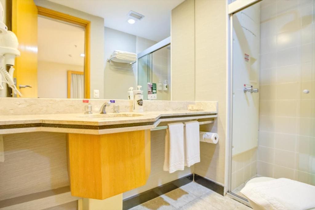 Standard Double Room room - Image 3