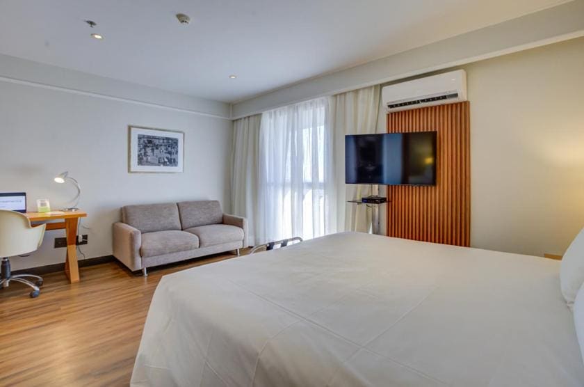 Deluxe Room (1 adult + 1 child) room - Image 3