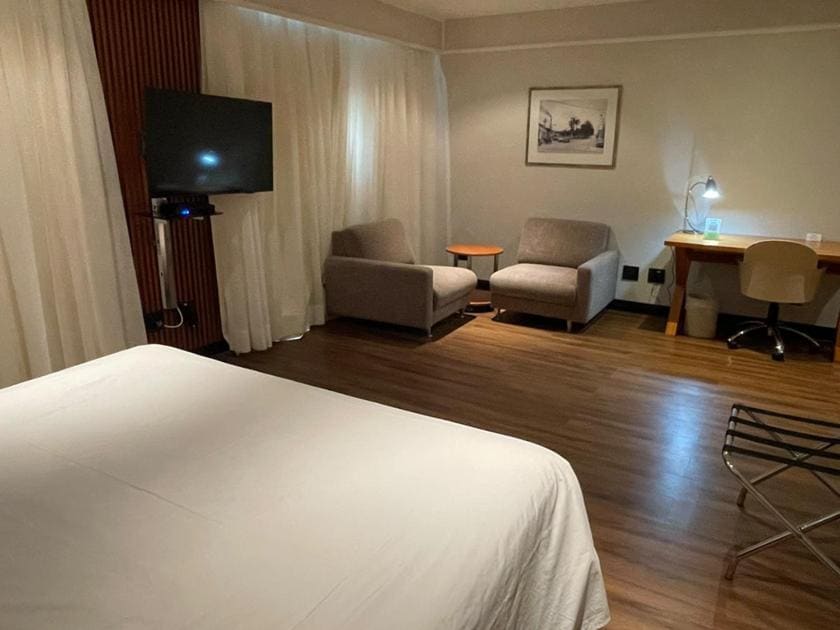 Deluxe Suite room - Image 1