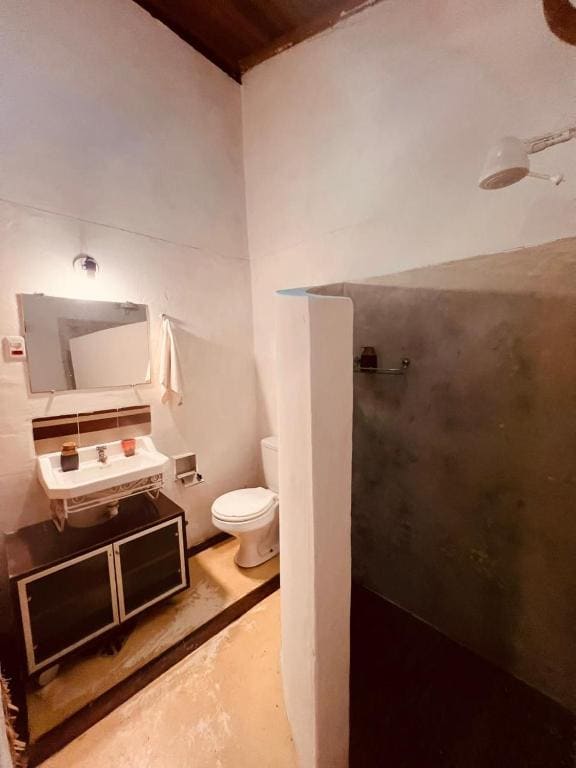 Double Room with Private Bathroom room - Image 2
