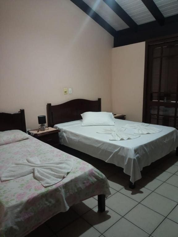 Classic Triple Room room - Image 1