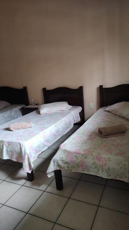 Family Room room - Image 1