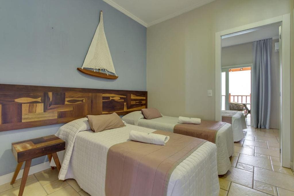 Family Room room - Image 2