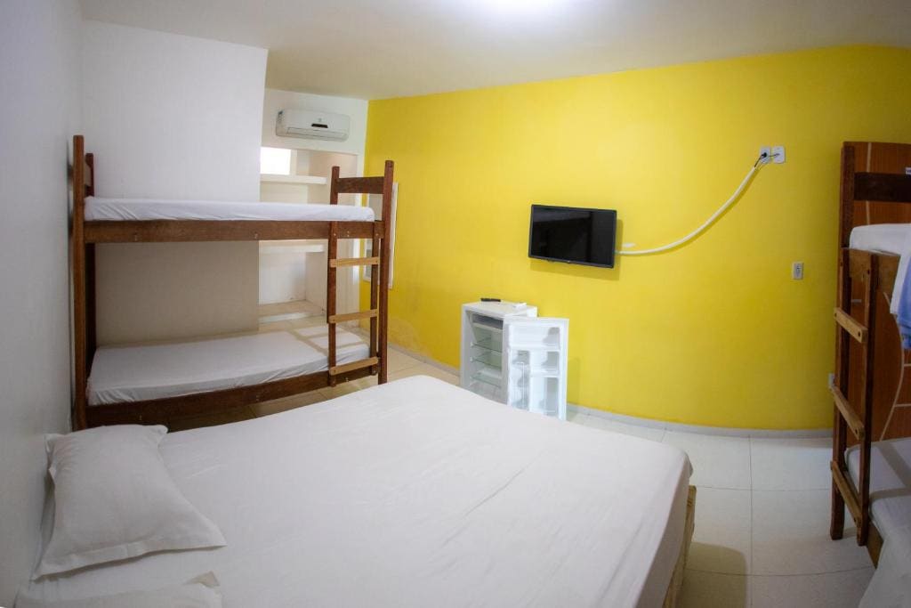 Deluxe Family Suite room - Image 2
