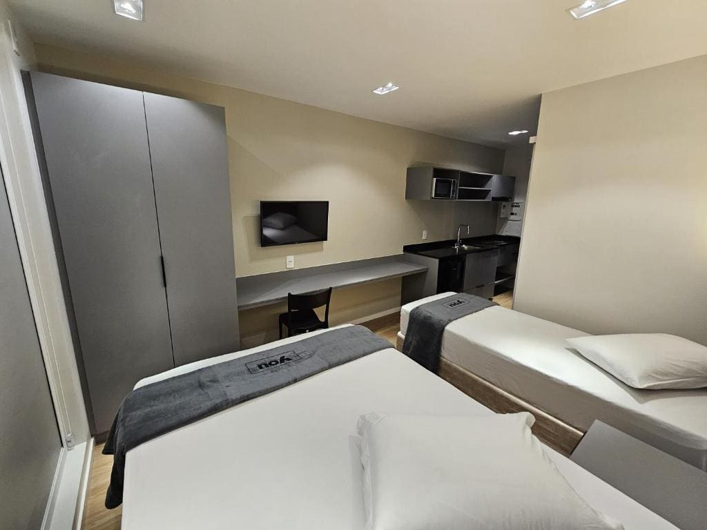 Executive Triple Room room - Image 2