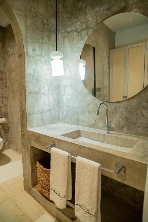 Deluxe Double Studio room - Image 2