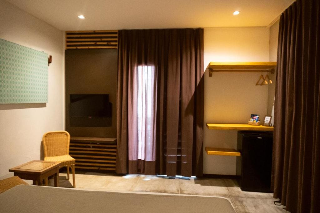 Superior Suite with Sea View room - Image 2