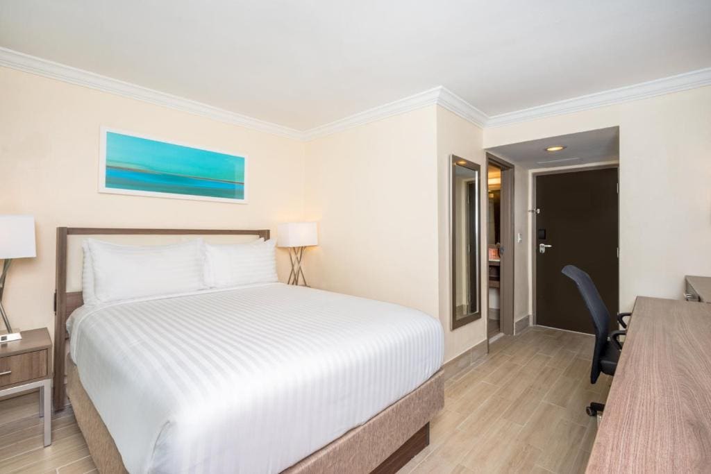Standard Queen Room room - Image 1