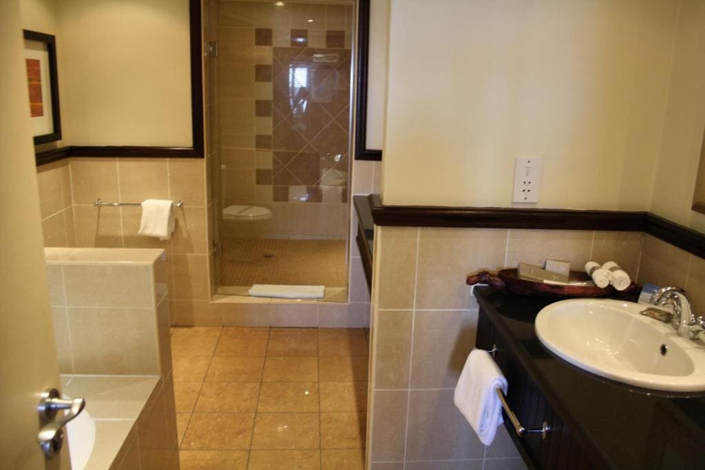 Standard Twin Room room - Image 2