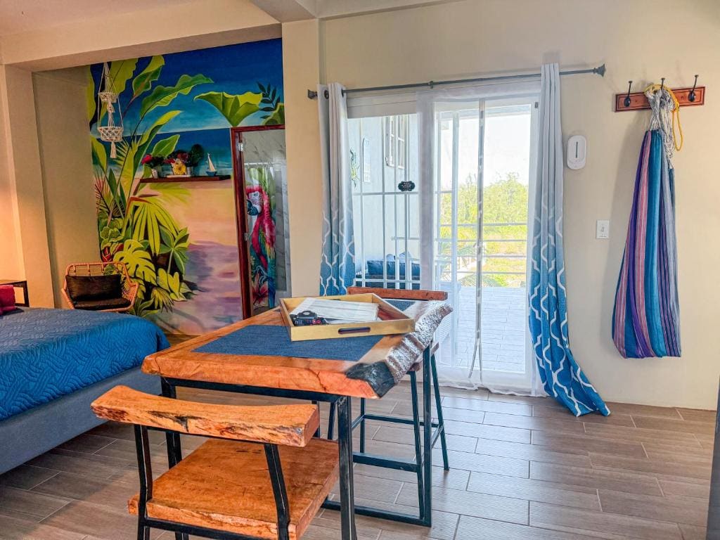 Studio with Balcony room - Image 1