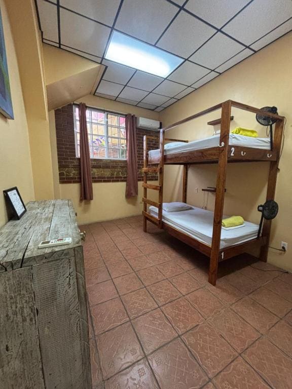 Deluxe Twin Room room - Image 1