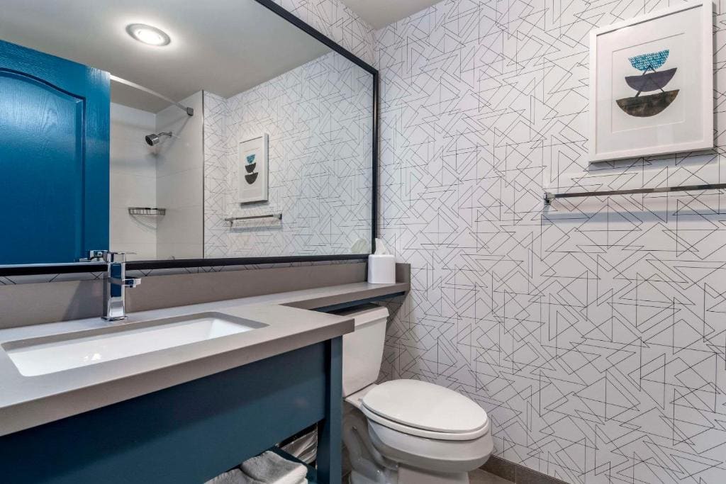Junior King Suite - Non-Smoking room - Image 3