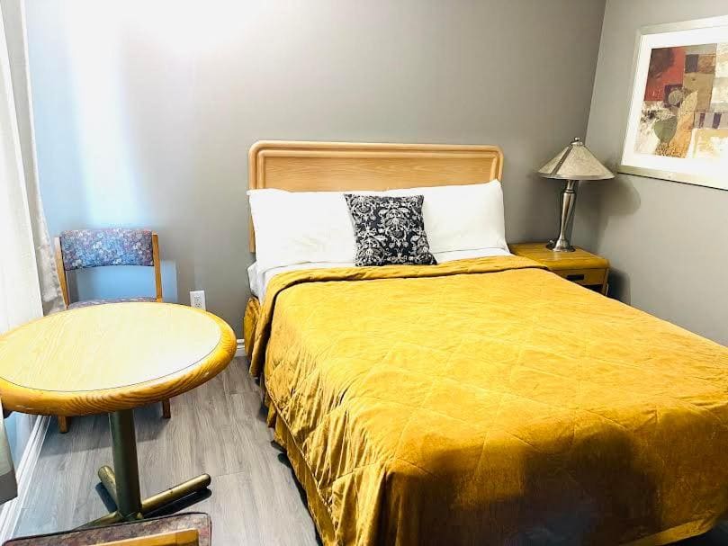 Queen Room room - Image 1
