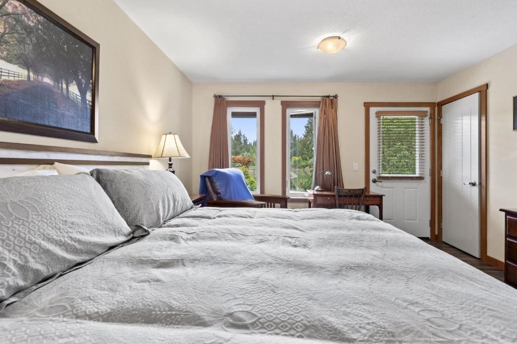 King Room with Garden View room - Image 3