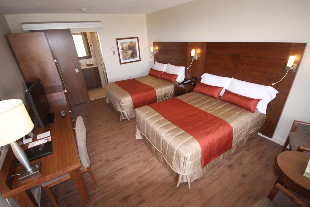 Superior Double Room with Two Double Beds room - Image 1