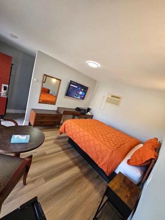 Standard Queen Room room - Image 1