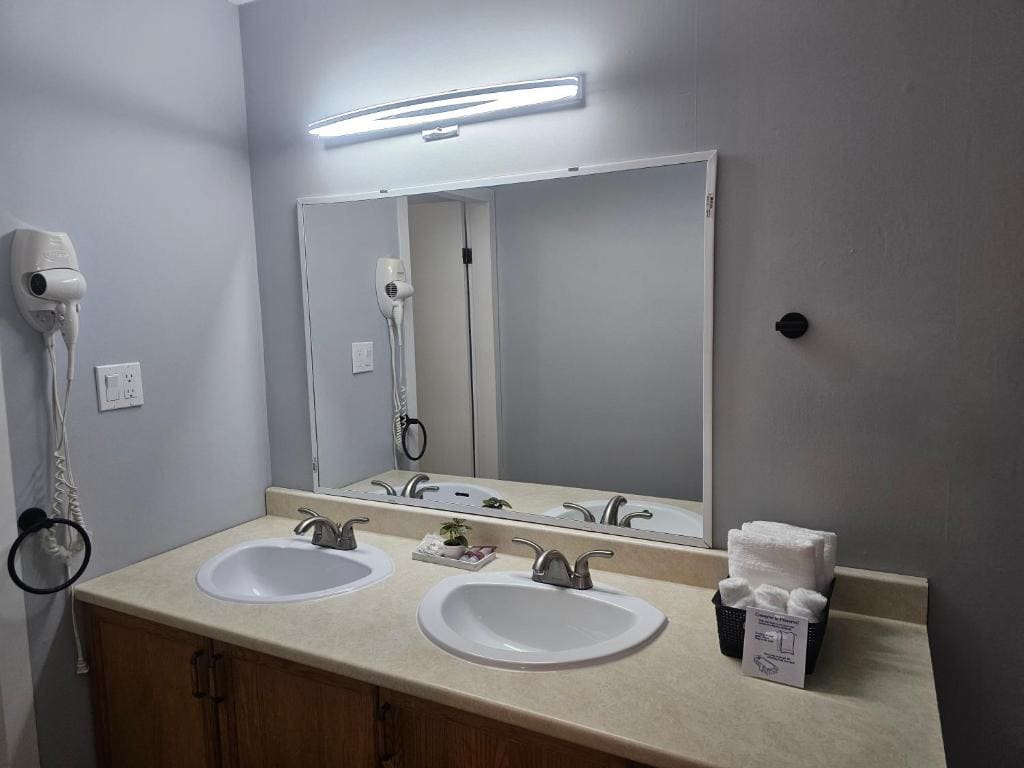 Standard Double Room room - Image 3