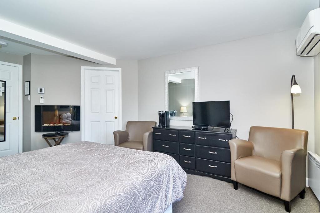 Superior Queen Room room - Image 3