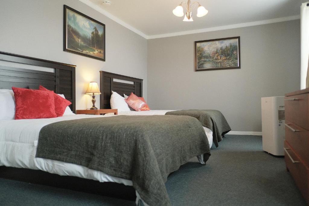 Superior Double Room room - Image 2