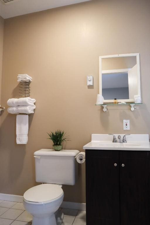 Simple Room room - Image 2