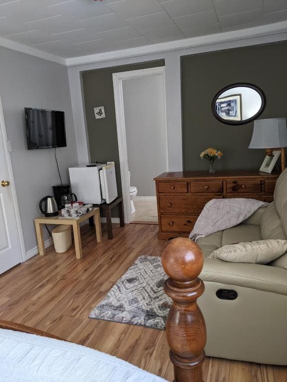 Double Room with Private Bathroom room - Image 3