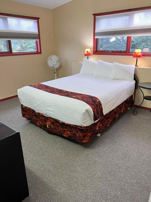 Two-Bedroom Suite room - Image 3