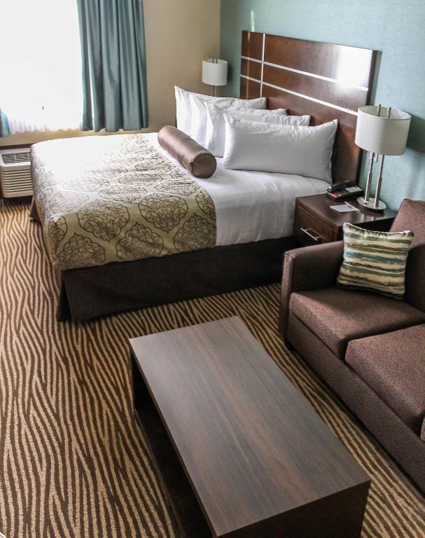 King Room - Non-Smoking room - Image 2