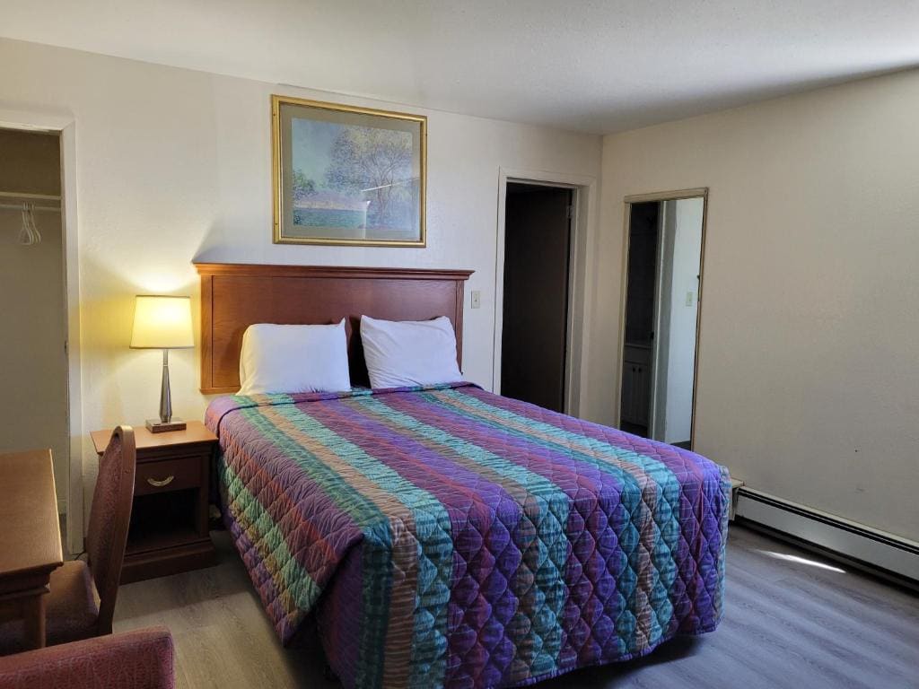 Budget Single Room room - Image 3