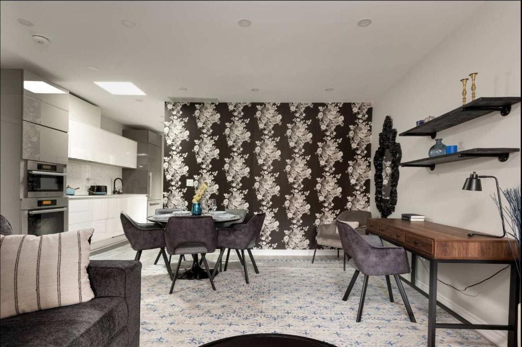 Suite room - Image 2
