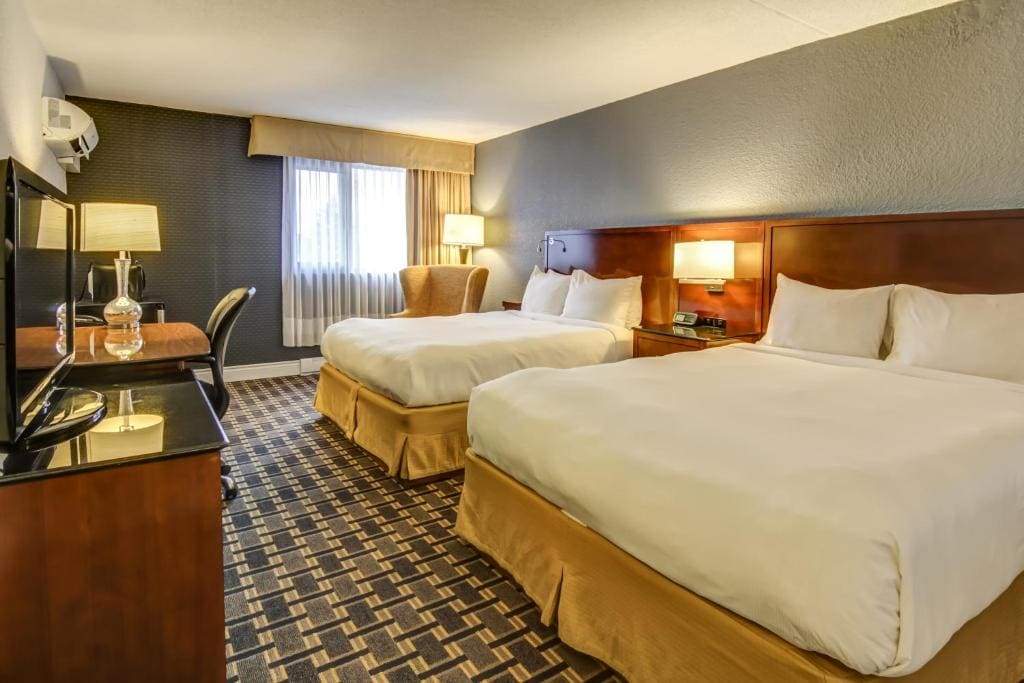Queen Room room - Image 3