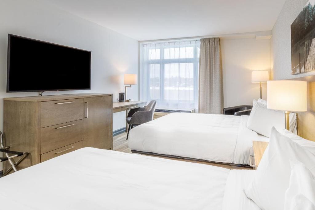 Standard Room, 2 Queen Beds room - Image 3