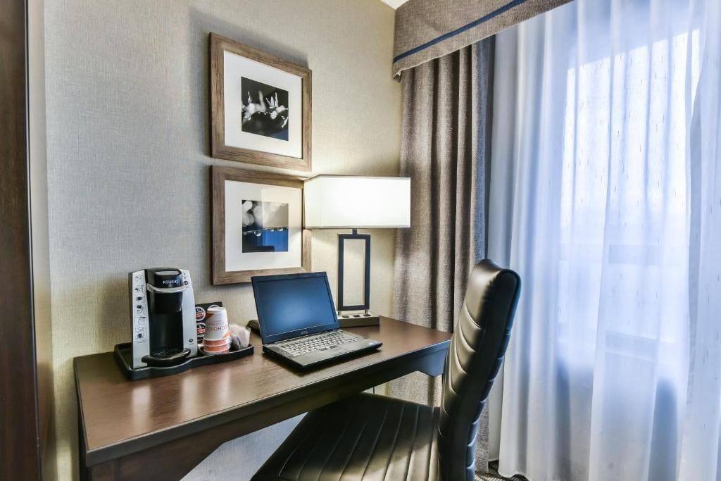 Standard Queen Room with Two Queen Beds -2nd Floor- Non-Smoking room - Image 1