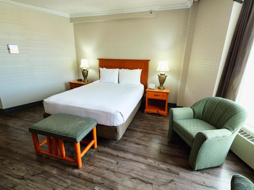 Queen Room room - Image 1