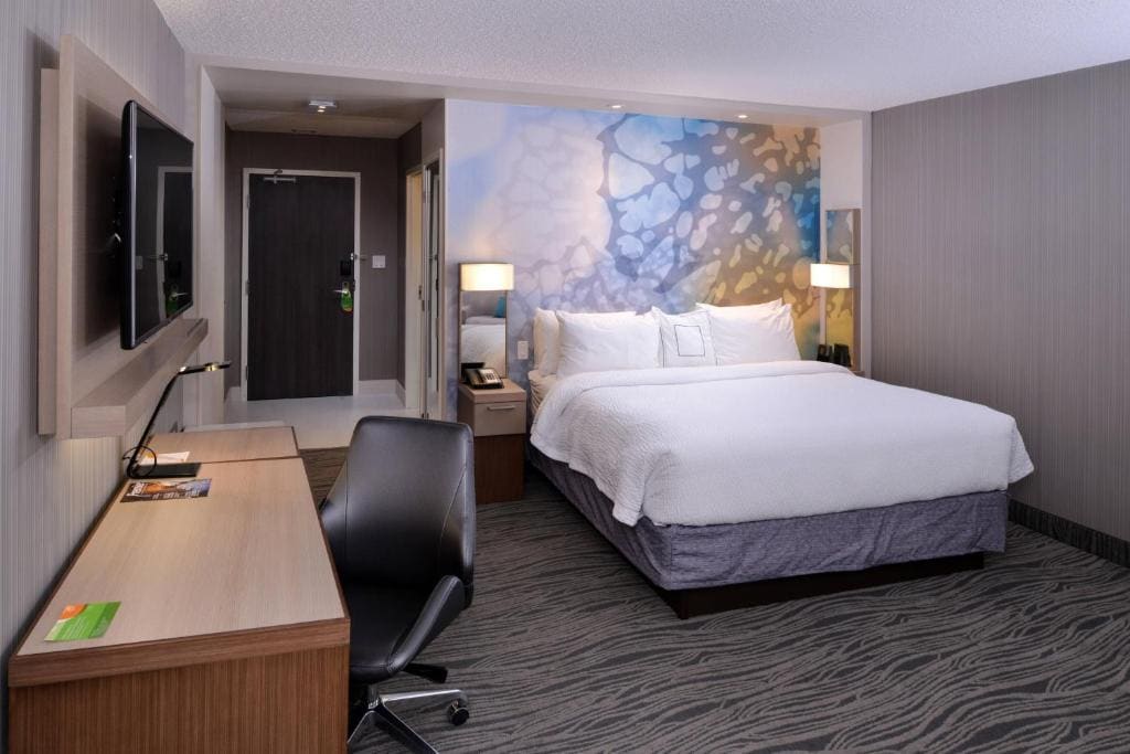 King Room with Sofa Bed room - Image 1