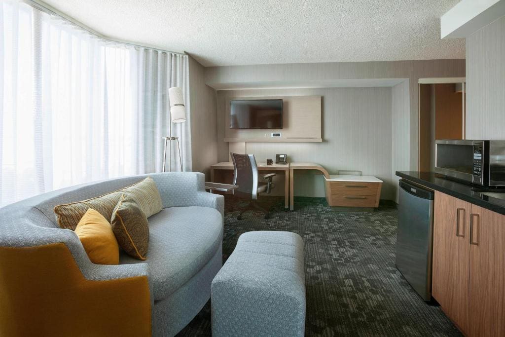 One-Bedroom King Suite with Sofa Bed room - Image 3